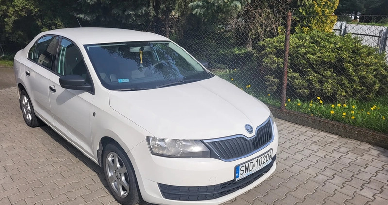 Skoda RAPID cena 21900 przebieg: 206000, rok produkcji 2013 z Myślenice małe 106